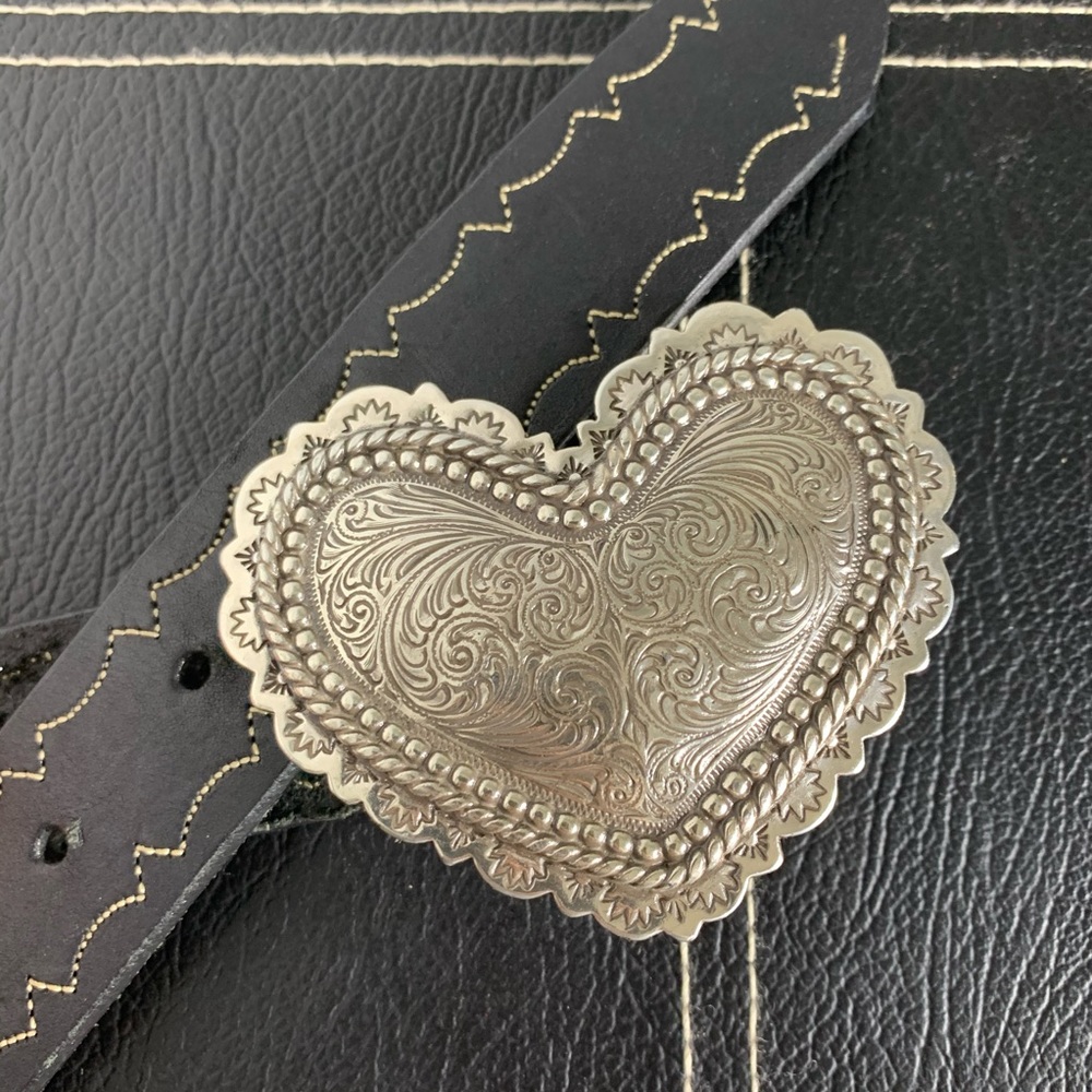 Brighton heart buckle belt size M/30